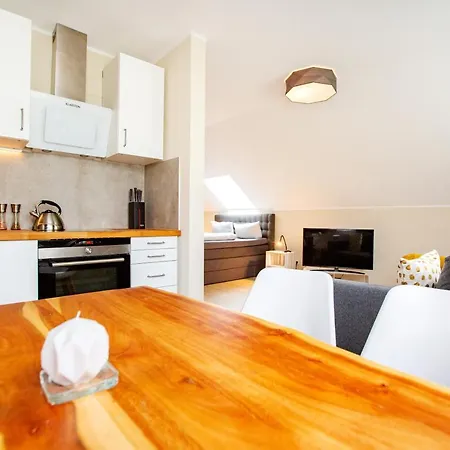 Modernes Studio In Stadtnaehe Würzburg Esterno foto